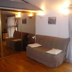 Studio Meublé Idéalement Situé Appartement