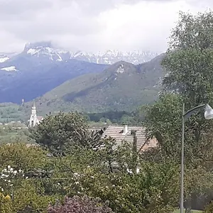 Indépendante Pour 1 Personne Sur Jardin Au Calme Séjour chez l'habitant